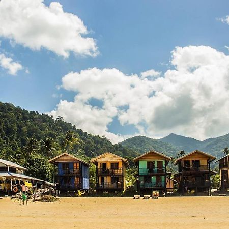 Beachfront Hut Downstairs Astra - Beach Shack Chalet Kampong Juara Exterior foto